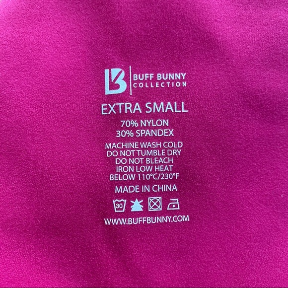 SOLD! BUFFBUNNY - Live Shorts in Passion - XS - Picture 5 of 5